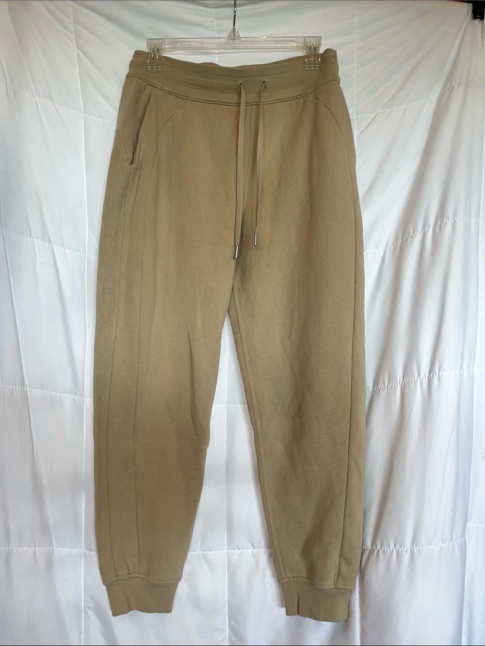 Lululemon Jogger Sweatpants Size 8 Tan Neutral